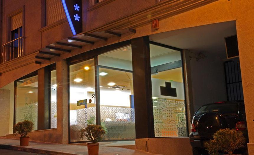 Hotel Garelos Betanzos Luaran gambar