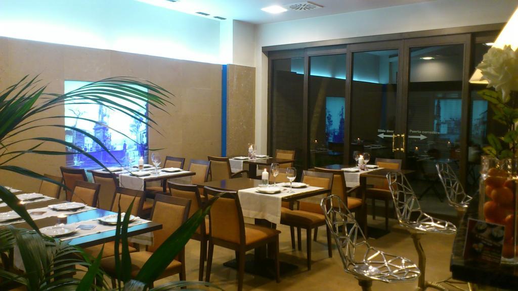 Hotel Garelos Betanzos Luaran gambar