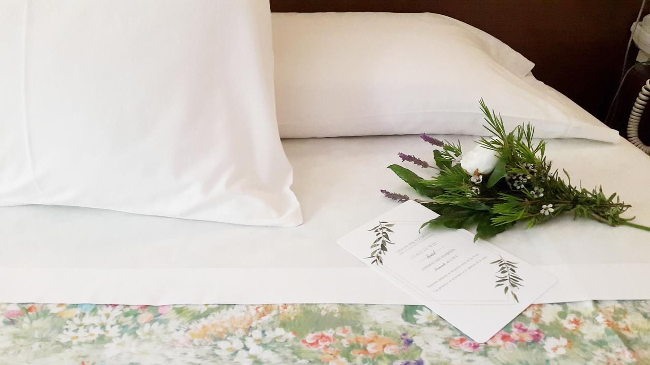 Hotel Garelos Betanzos Luaran gambar