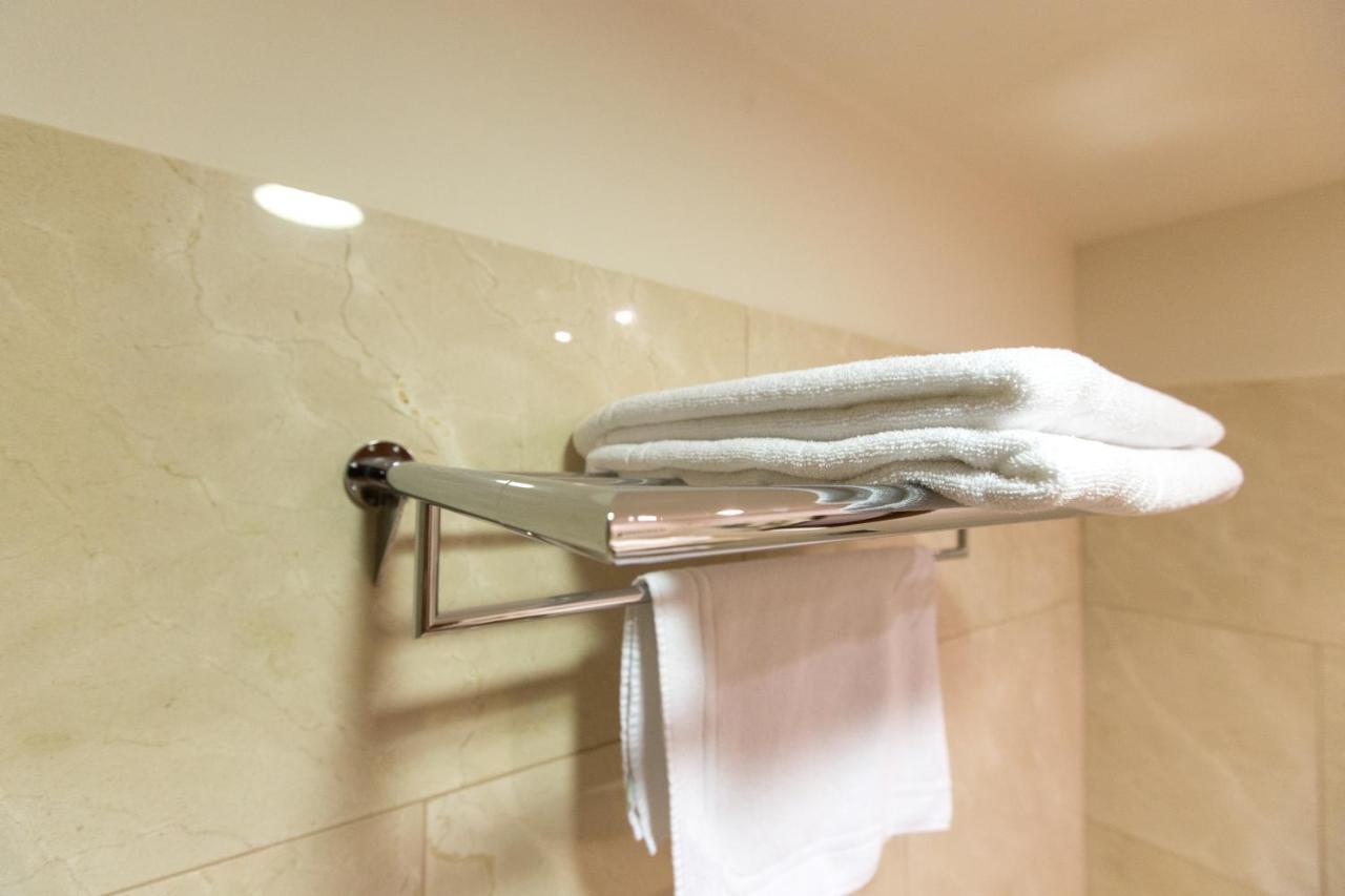 Hotel Garelos Betanzos Luaran gambar